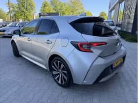Toyota Corolla (2021) thumbnail 5