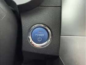 Toyota Auris (2012) thumbnail 14