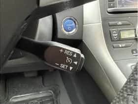 Toyota Auris (2012) thumbnail 15