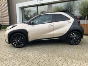 Toyota Aygo X (2024) thumbnail 2