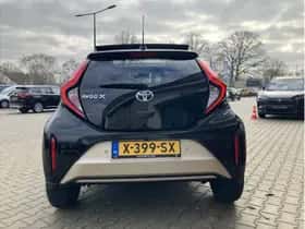 Toyota Aygo X (2024) thumbnail 4