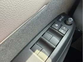 Toyota Yaris Cross (2022) thumbnail 15