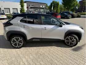 Toyota Yaris Cross (2022) thumbnail 5