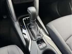Toyota Corolla (2024) thumbnail 15