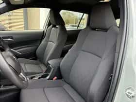 Toyota Corolla (2024) thumbnail 7