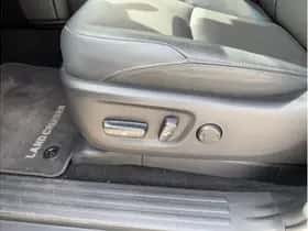Toyota Land Cruiser (2024) thumbnail 19