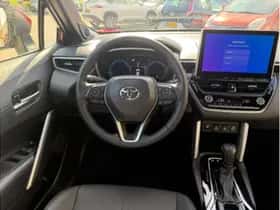 Toyota Corolla (2023) thumbnail 13
