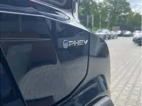 Toyota C-HR (2025) thumbnail 12