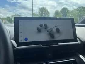 Toyota C-HR (2025) thumbnail 16