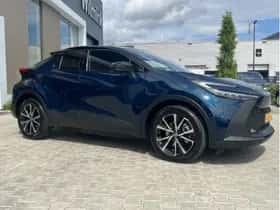 Toyota C-HR (2025) thumbnail 5