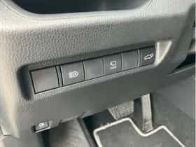 Toyota RAV4 (2022) thumbnail 24