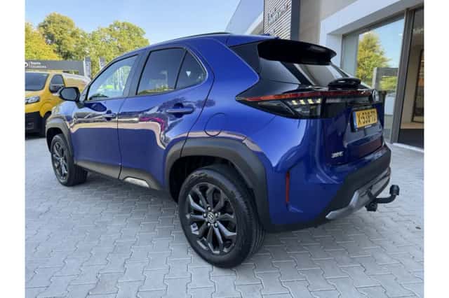 Toyota Yaris Cross (2024) thumbnail 5