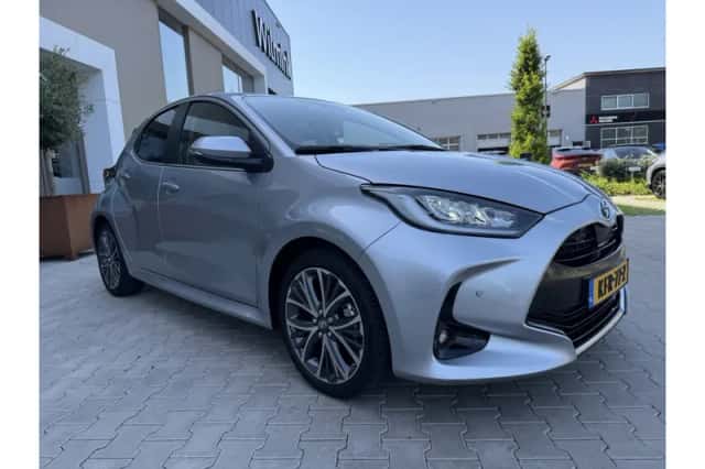 Toyota Yaris (2022) thumbnail 5