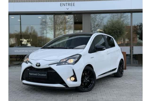 Toyota Yaris (2020) thumbnail 1