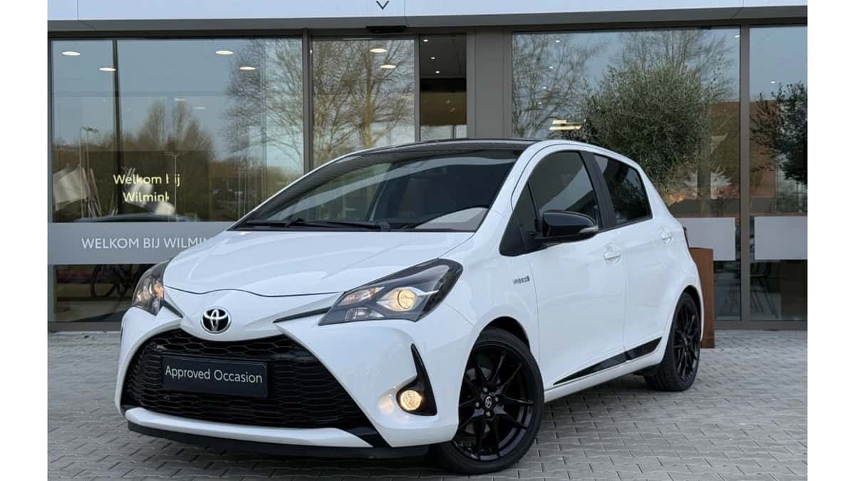 Toyota Yaris (2020) — foto 1