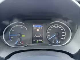 Toyota Yaris (2020) thumbnail 13