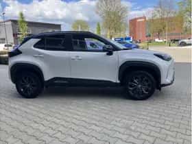 Toyota Yaris Cross (2023) thumbnail 5