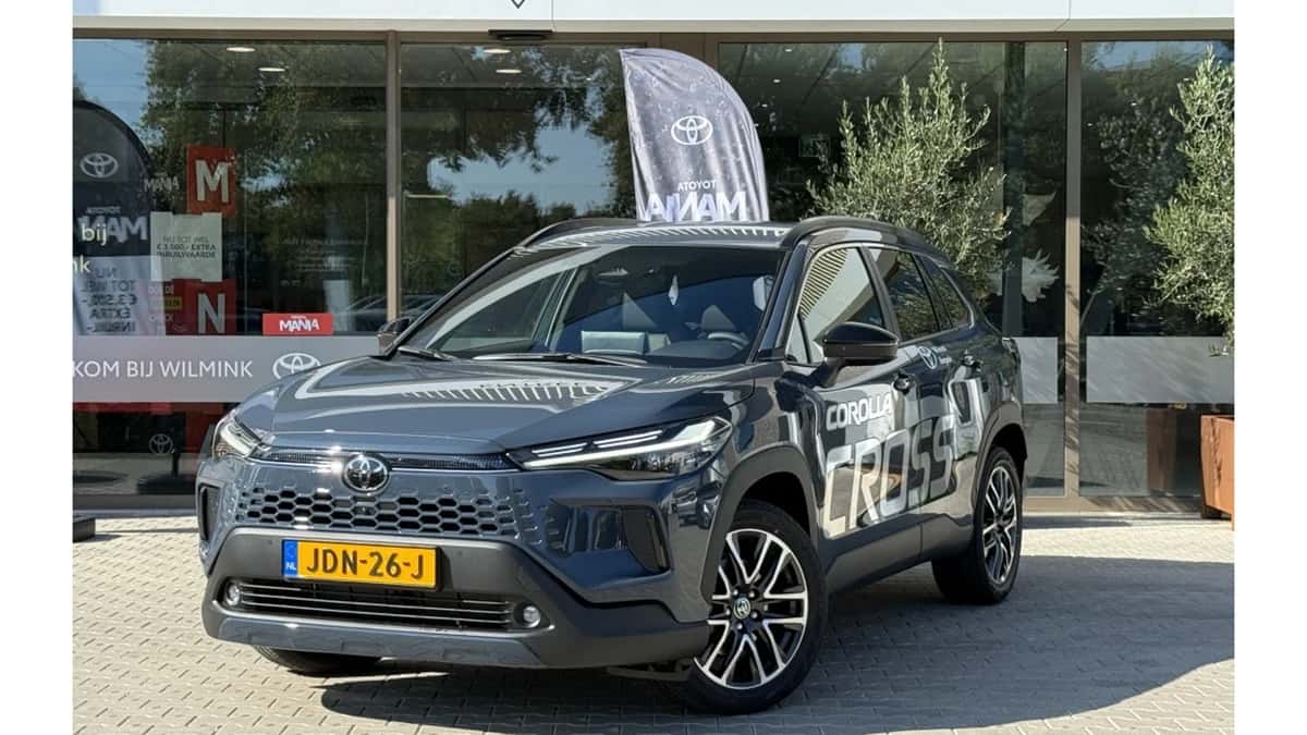 Toyota Corolla (2025) — foto 1