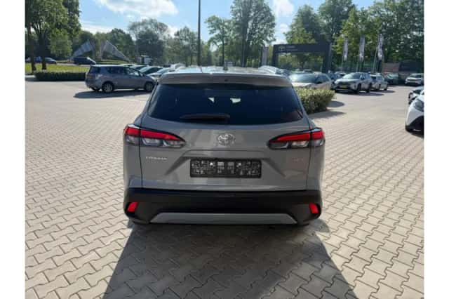 Toyota Corolla (2024) thumbnail 4