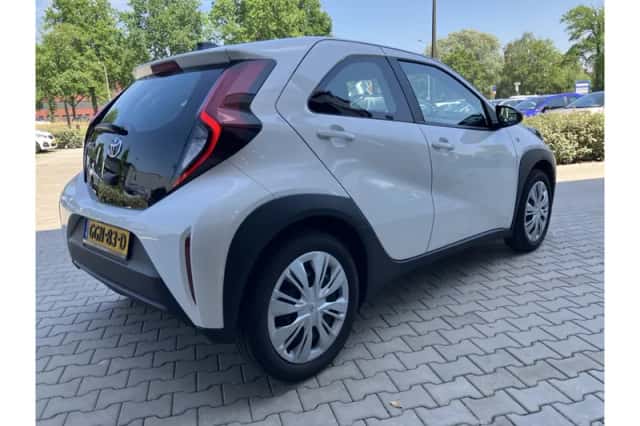 Toyota Aygo X (2024) thumbnail 4