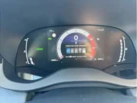 Toyota Yaris Cross (2025) thumbnail 12