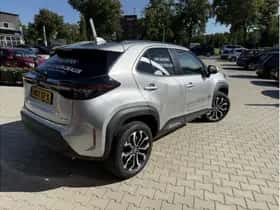 Toyota Yaris Cross (2025) thumbnail 3