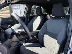 Toyota Yaris Cross (2025) thumbnail 8
