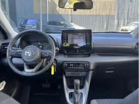 Toyota Yaris (2022) thumbnail 16