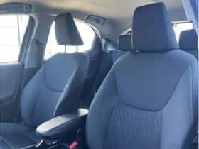Toyota Yaris (2022) thumbnail 18
