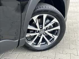 Toyota Corolla (2024) thumbnail 5