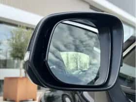 Toyota Corolla (2024) thumbnail 6