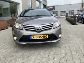 Toyota Avensis (2014) thumbnail 6