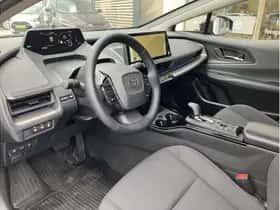 Toyota Prius (2023) thumbnail 12