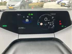 Toyota Prius (2023) thumbnail 22