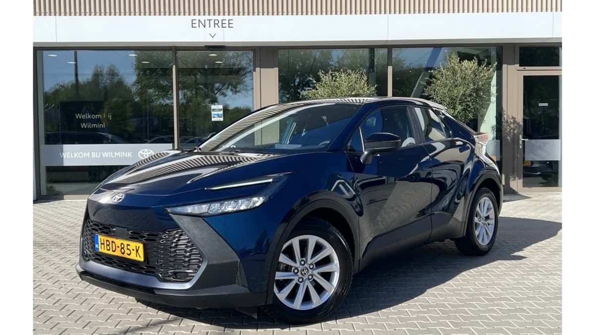 Toyota C-HR (2025) — foto 1