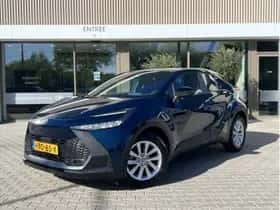 Toyota C-HR (2025)