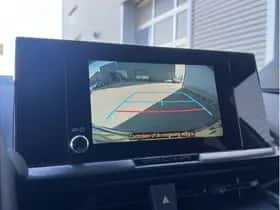 Toyota C-HR (2025) thumbnail 14