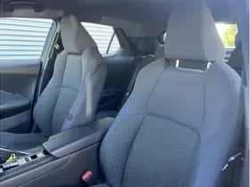 Toyota C-HR (2025) thumbnail 19