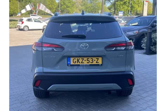 Toyota Corolla (2024) thumbnail 4