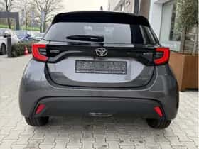 Toyota Yaris (2024) thumbnail 13