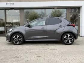 Toyota Yaris (2024) thumbnail 4
