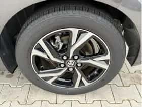 Toyota Yaris (2024) thumbnail 7