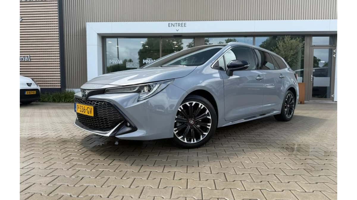 Toyota Corolla (2022) — foto 1