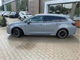 Toyota Corolla (2022) thumbnail 2