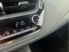 Toyota Corolla (2022) thumbnail 25