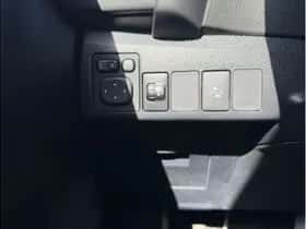 Toyota Auris (2018) thumbnail 15