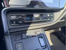 Toyota Auris (2018) thumbnail 28