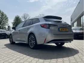Toyota Corolla (2022) thumbnail 3