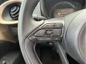 Toyota Aygo X (2022) thumbnail 16