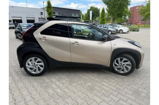 Toyota Aygo X (2022) thumbnail 5